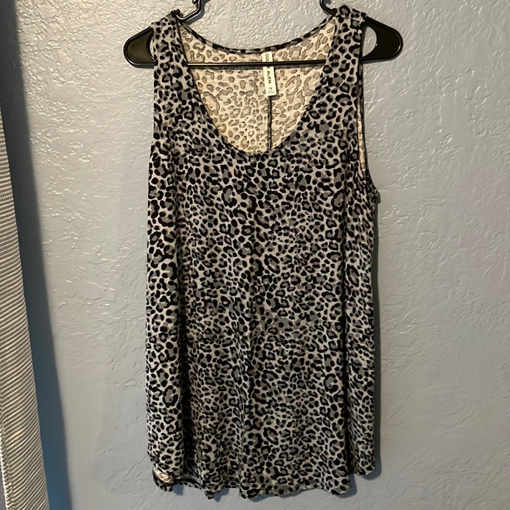 Women’s Color Alien tank top size 1X